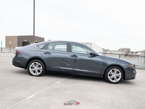 Used 2025 Honda Accord LX image 8