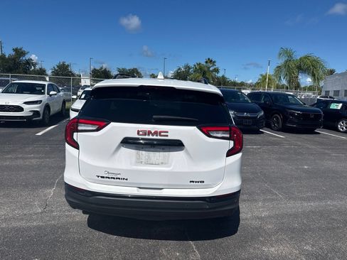 Used 2024 GMC Terrain SLT w/ Tech Package AWD/4WD image 6