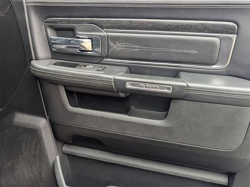 Used 2018 RAM 1500 Limited image 28