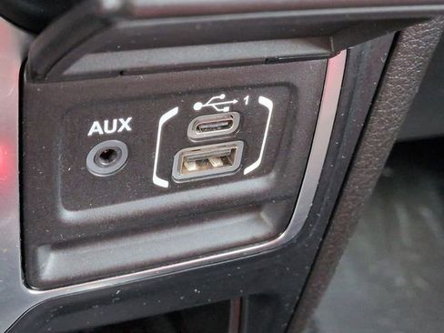 Used 2024 Jeep Wrangler Unlimited Sport AWD/4WD image 21