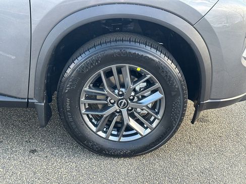 New 2026 Nissan Rogue SV image 12