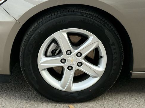 Used 2024 Chevrolet Malibu LS image 8