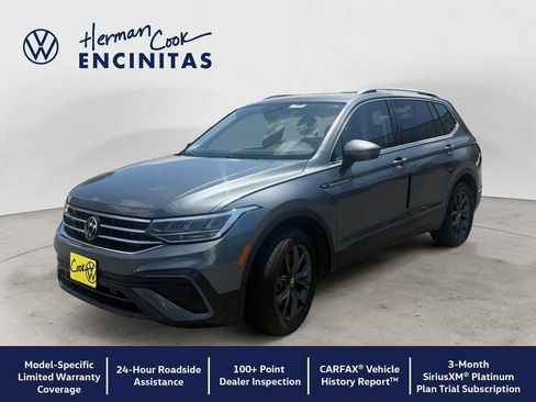 Certified 2023 Volkswagen Tiguan SE w/ Panoramic Sunroof Package FWD image 1