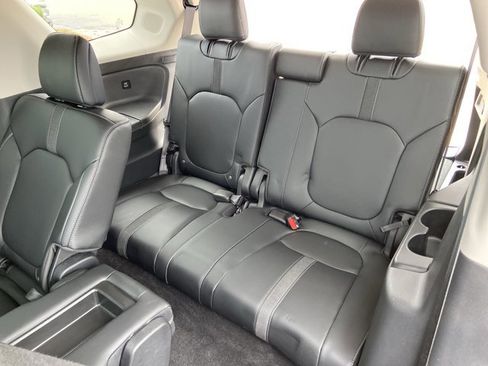 Used 2023 Honda Pilot Touring image 54