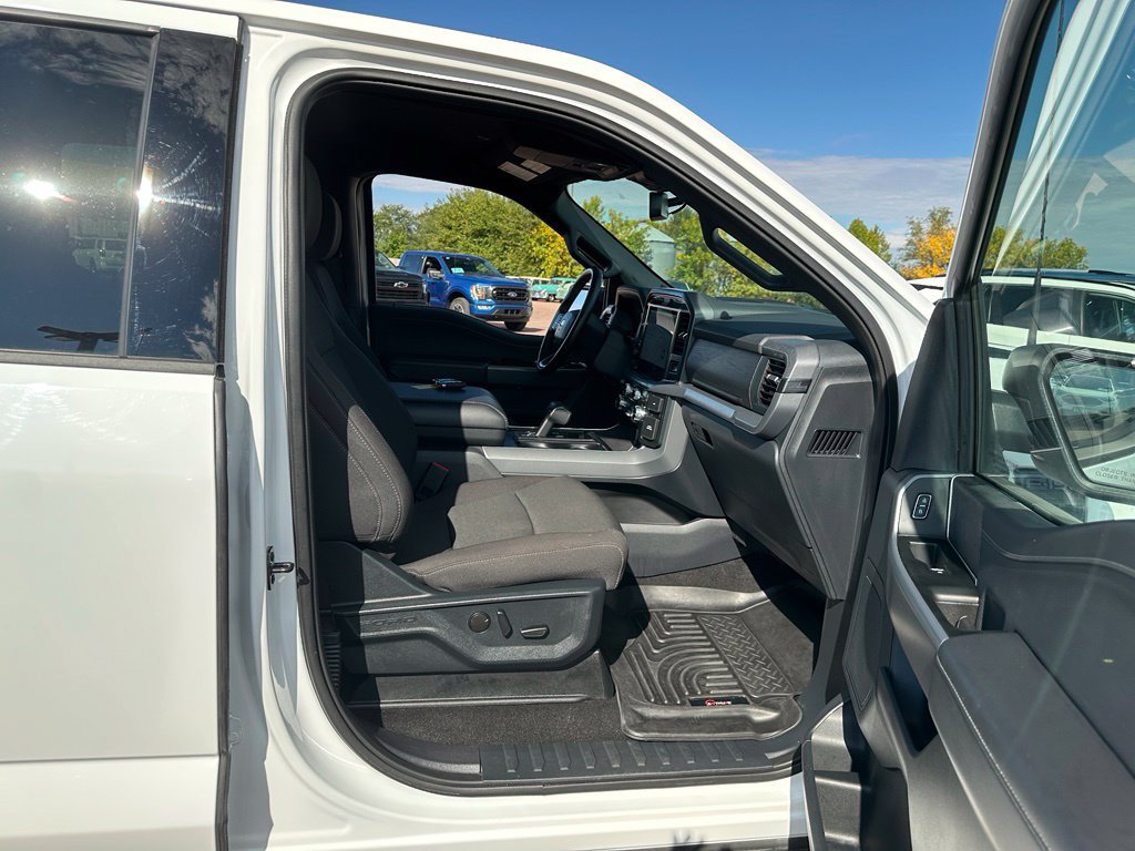 Used 2025 Ford F150 XLT w/ Equipment Group 302A MID AWD/4WD image 26
