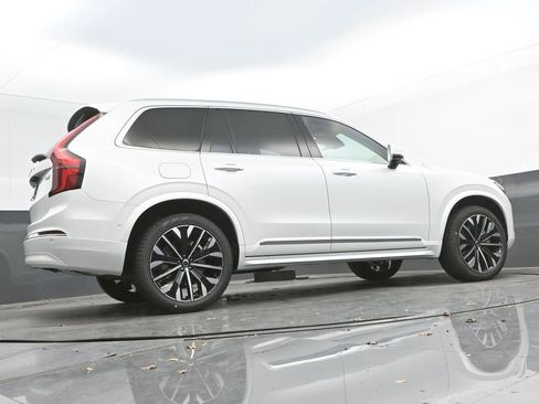 New 2026 Volvo XC90 B6 Ultra image 30