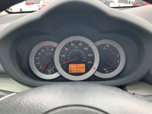 Used 2012 Toyota RAV4 w/ Upgrade Value Pkg image 12