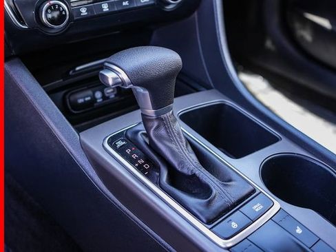 Certified 2020 Kia Optima SE FWD image 22