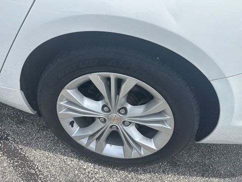 Used 2015 Chevrolet Impala LT w/ Convenience Package FWD image 7
