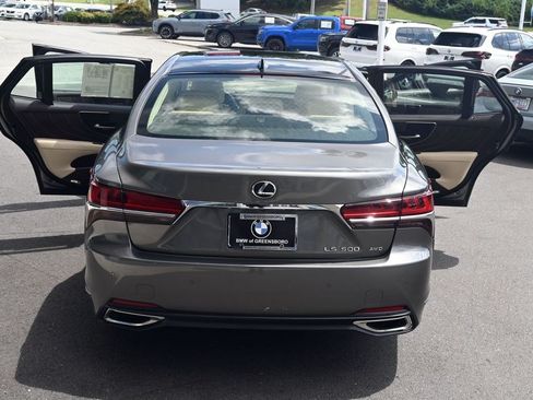 Used 2018 Lexus LS 500 AWD w/ Luxury Package image 36