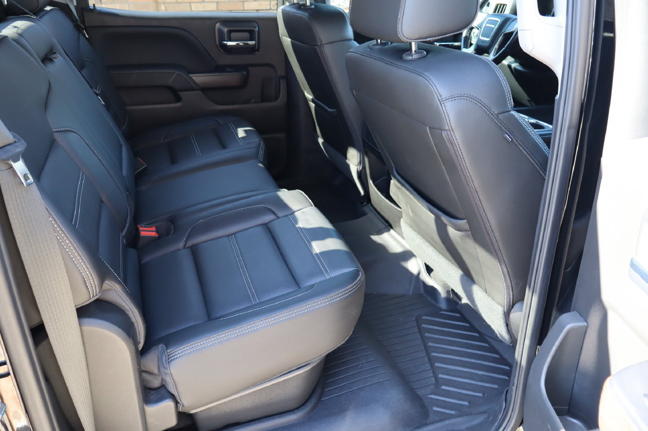 Used 2018 GMC Sierra 1500 Denali w/ Denali Ultimate Package AWD/4WD image 24