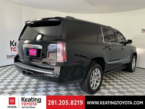 Used 2016 GMC Yukon XL Denali w/ Open Road Package image 5