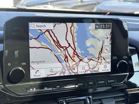 Used 2022 Nissan Pathfinder SL w/ SL Premium Package image 21