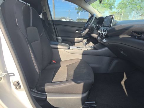 Used 2021 Nissan Sentra SV FWD image 10