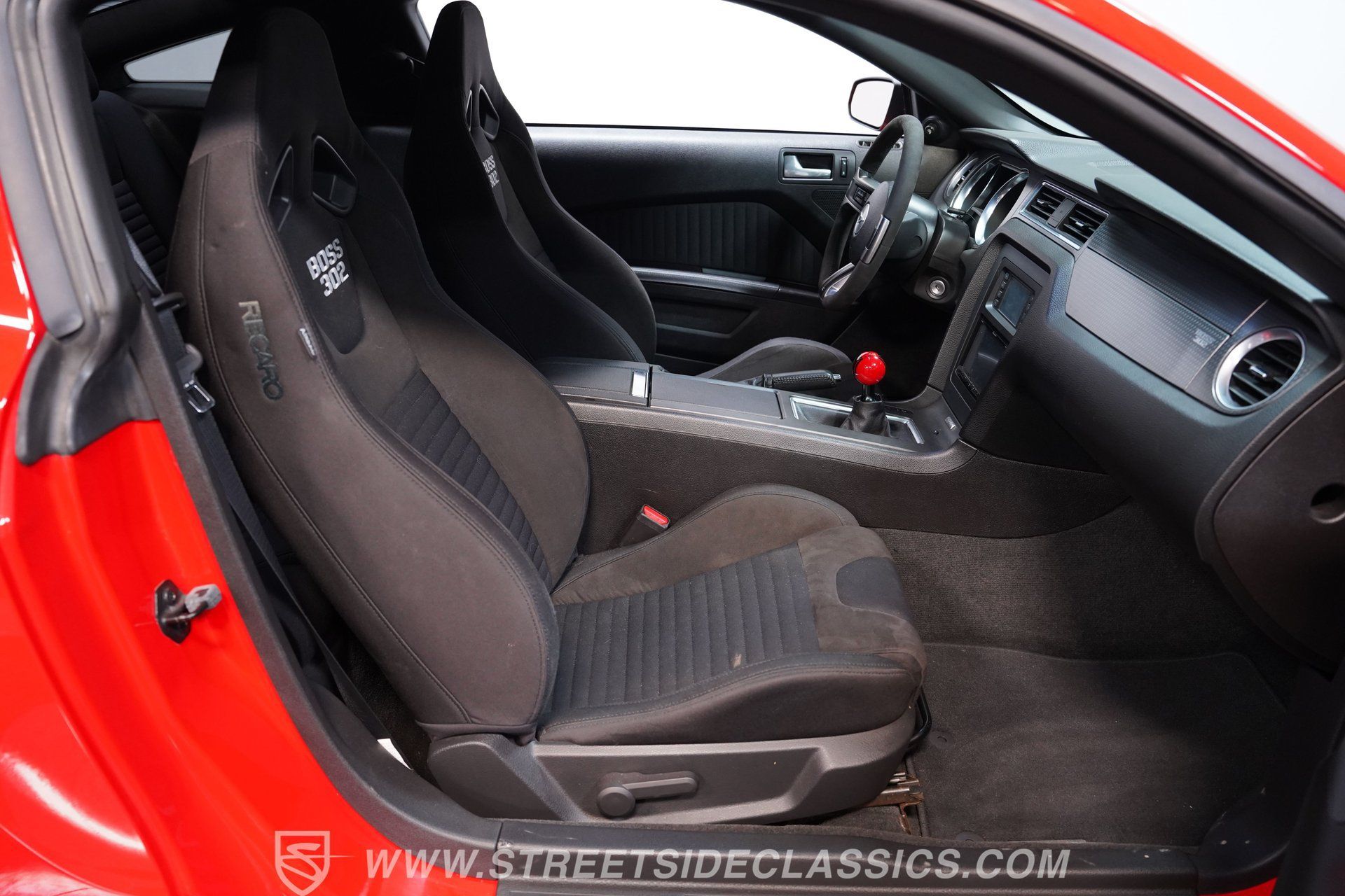 Used 2013 Ford Mustang Boss 302 w/ Boss 302 Accessory Pkg RWD image 38