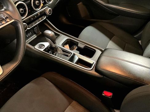 Used 2024 Nissan Sentra SV image 20