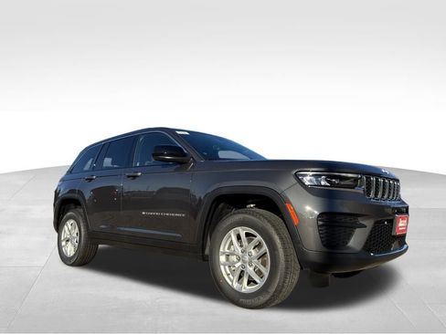 New 2025 Jeep Grand Cherokee image 7