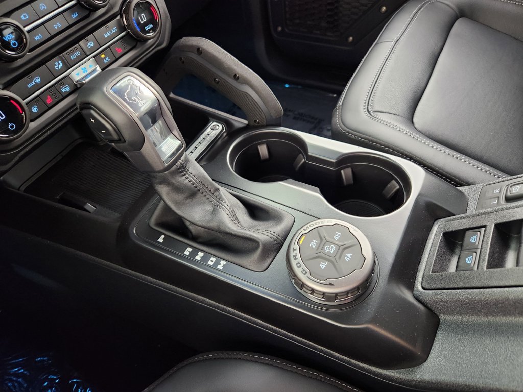 New 2026 Ford Bronco Outer Banks w/ Sasquatch Package AWD/4WD image 25