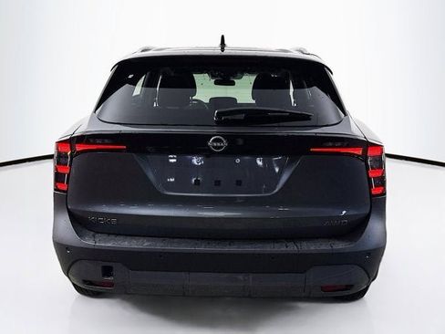 New 2026 Nissan Kicks SV w/ SV Premium Package image 6