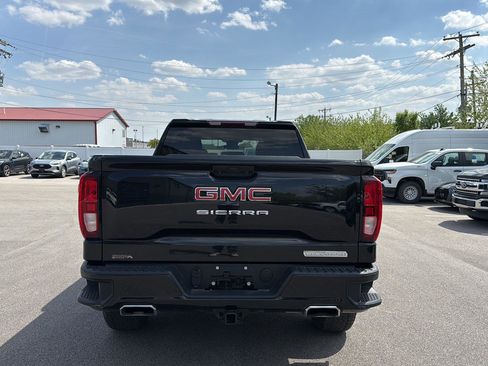 Used 2023 GMC Sierra 1500 Elevation w/ X31 Off-Road Package AWD/4WD image 4