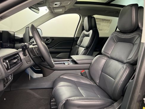 New 2026 Lincoln Aviator Reserve image 27