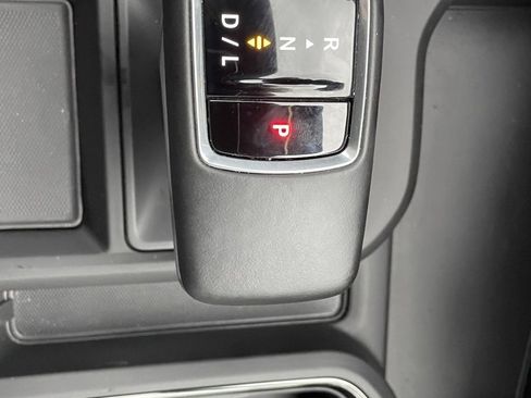 Used 2023 Chevrolet Silverado 1500 ZR2 w/ Technology Package image 39