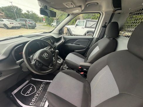 Used 2017 RAM ProMaster City Tradesman w/ Rear Back-up Camera Group image 8