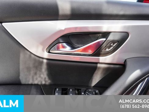 Used 2023 Chevrolet Blazer LT FWD image 53