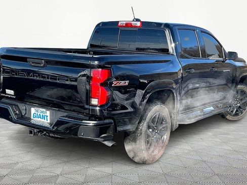 Used 2025 Chevrolet Colorado Z71 w/ Technology Package image 7