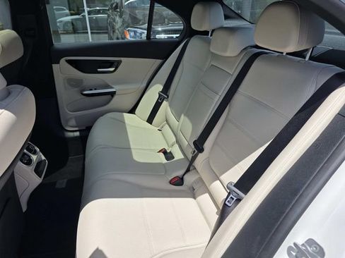 Used 2025 Mercedes-Benz C 300 Sedan image 6