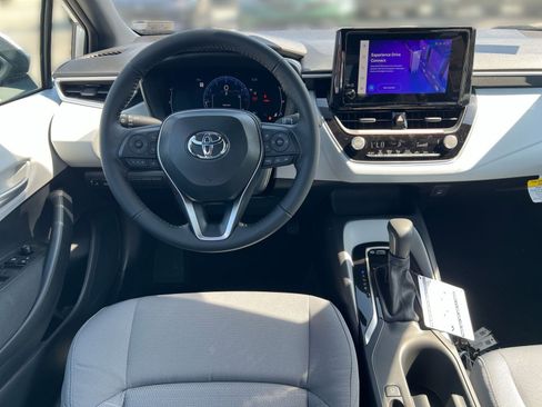 New 2026 Toyota Corolla SE image 18
