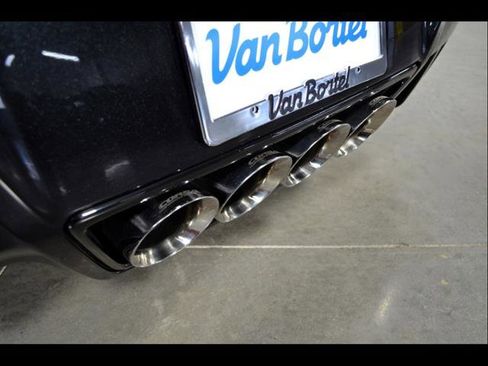 Used 2014 Chevrolet Corvette Stingray Z51 w/ 3LT Preferred Equipment Group image 9