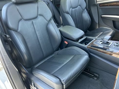 Used 2018 Audi Q5 2.0T Premium Plus AWD/4WD image 29