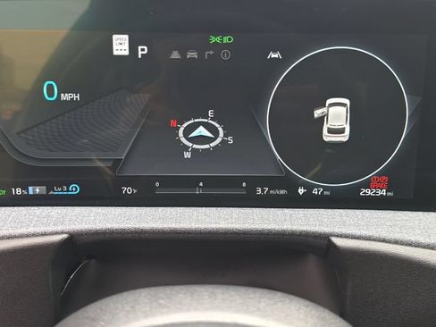 Used 2022 Kia EV6 Wind w/ Wind Technology Package AWD/4WD image 11