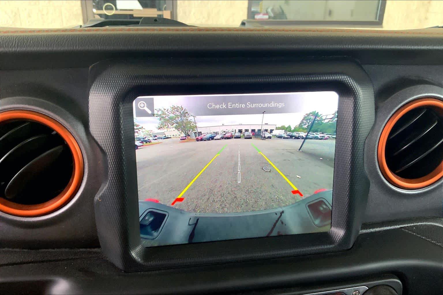 Used 2021 Jeep Gladiator Mojave AWD/4WD image 28