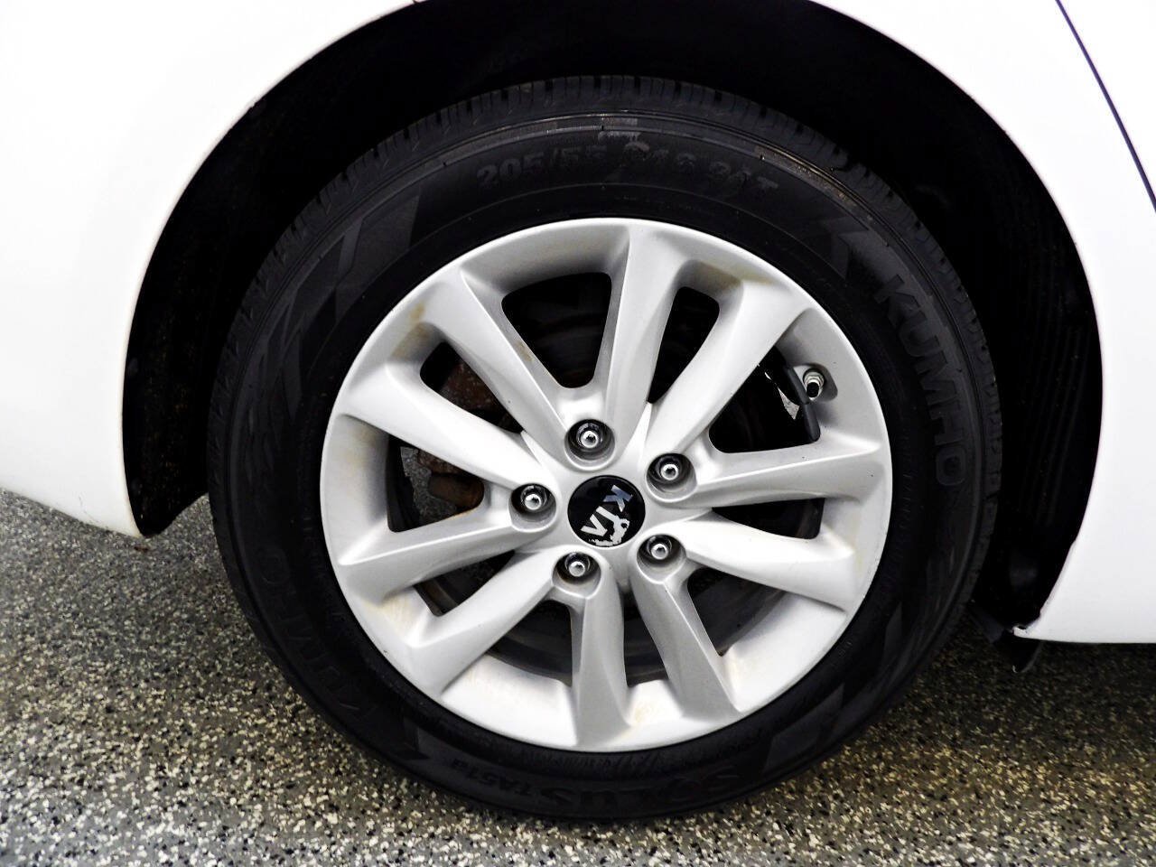 Used 2017 Kia Forte S FWD image 20