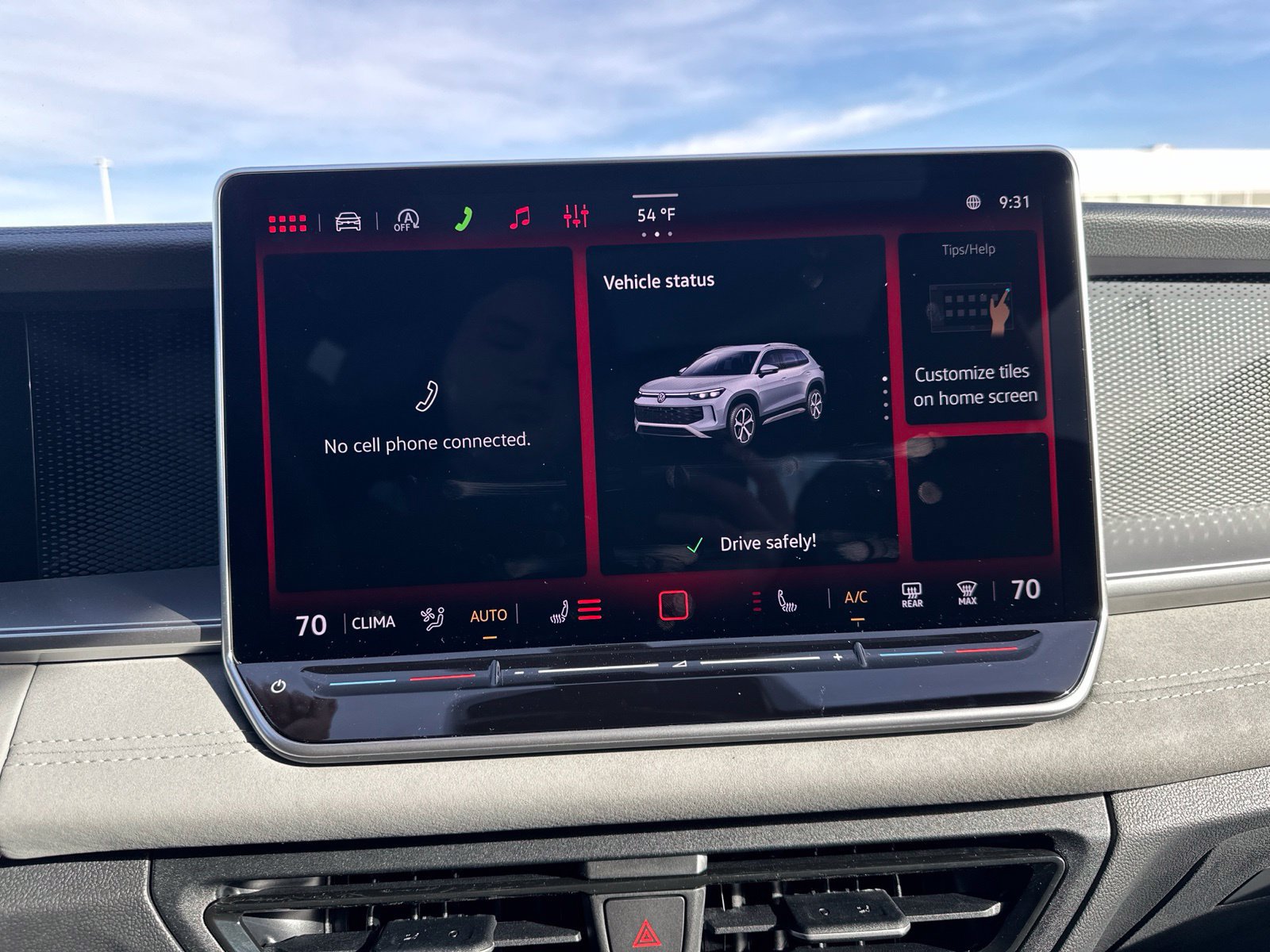 New 2026 Volkswagen Tiguan SE R-Line AWD/4WD image 47