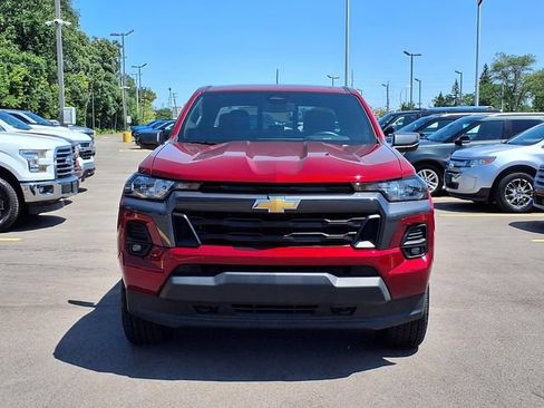 Used 2024 Chevrolet Colorado LT w/ LT Convenience Package II AWD/4WD image 22