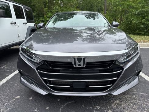 Used 2022 Honda Accord LX image 7