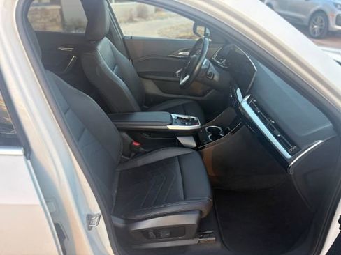 Used 2023 BMW X1 xDrive28i AWD/4WD image 13