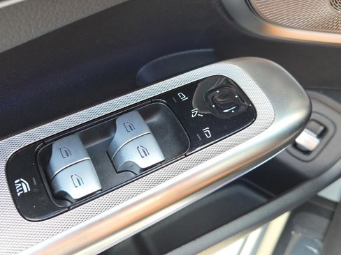 Used 2026 Mercedes-Benz CLE 450 4MATIC Cabriolet image 33