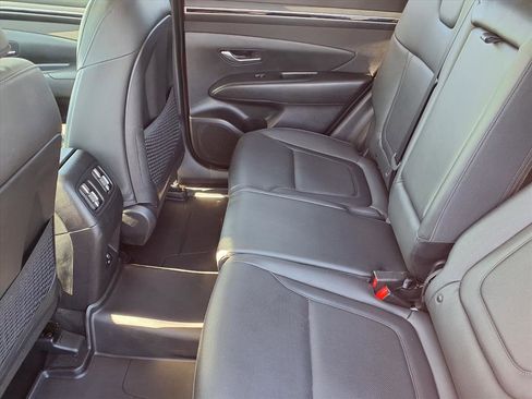 Used 2023 Hyundai Tucson SEL w/ Convenience Package image 11