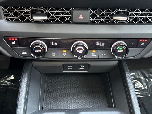 Used 2024 Honda Accord EX image 19