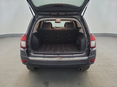 Used 2016 Jeep Compass High Altitude image 29