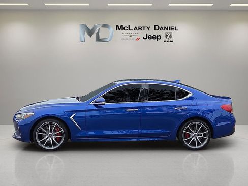 Used 2019 Genesis G70 3.3T Advanced RWD image 3