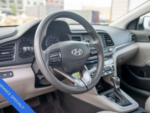 Certified 2020 Hyundai Elantra SE image 19