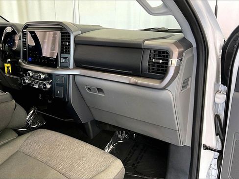 Certified 2025 Ford F150 XLT w/ Equipment Group 301A Standard image 16