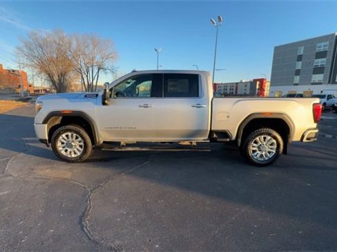 Used 2022 GMC Sierra 2500 Denali w/ Denali Ultimate Package image 5