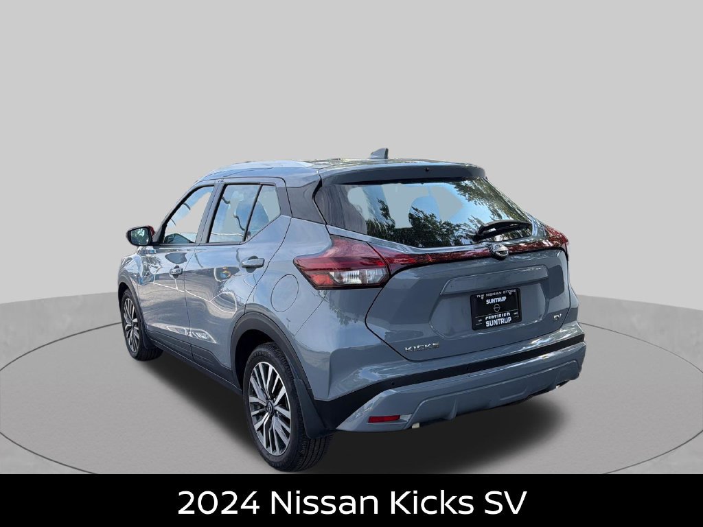 Certified 2024 Nissan Kicks SV FWD image 3