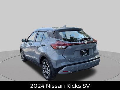 Certified 2024 Nissan Kicks SV